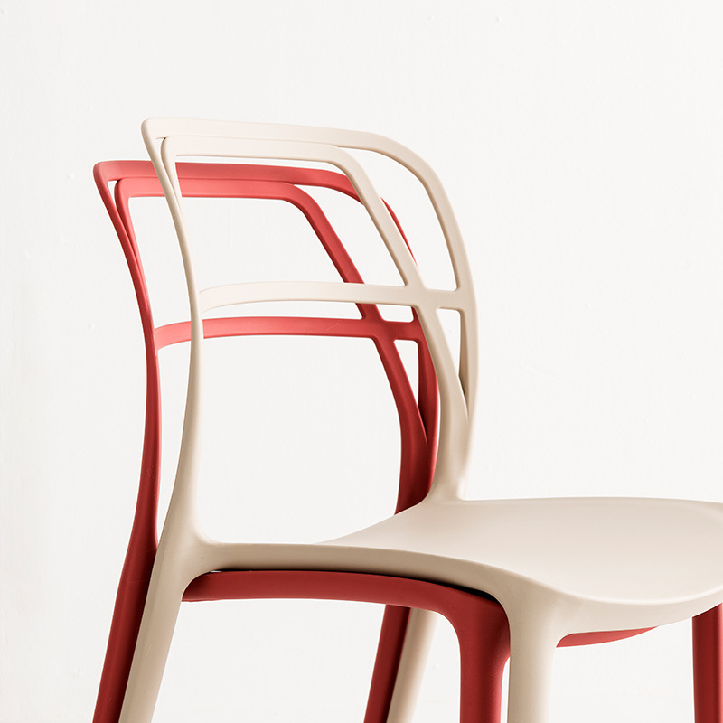 Moderní design barevné paže pevné opěradlo venkovní jednoduché salonky plastové jídelní židle